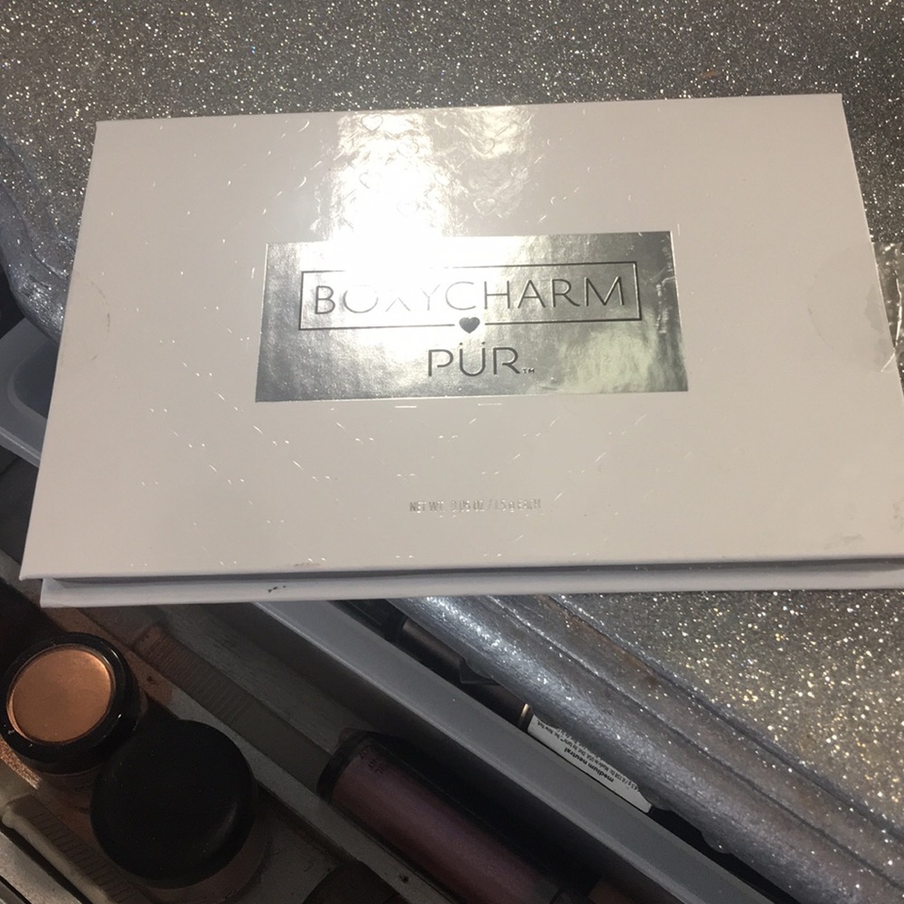 Pur palette